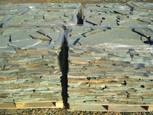 Плитняк златолит зелёный для цоколя, отмостки купить в Бугульме