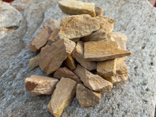 Златолит жёлтый декоративная каменная крошка купить в Бугульме