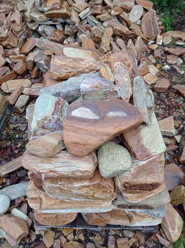 Златолит жёлтый, жёлто-зелёный глыбки и валуны для ланшафтного дизайна купить в Бугульме