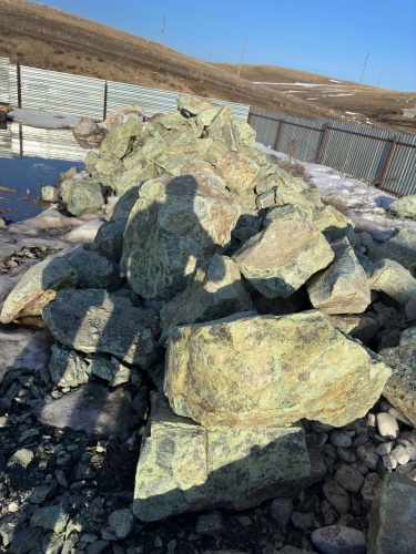Камни для ландшафтного дизайна зелёные 10-60 килограмм купить в Бугульме