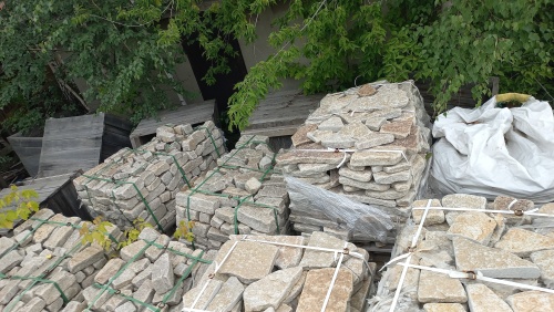 Плитняк гранитный галтованный купить в Бугульме